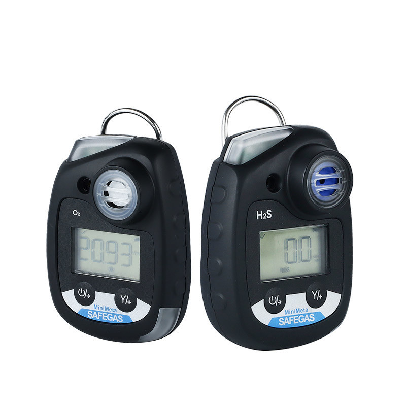 Lightweight HCL Gas Detector with IP68 Protection, 2-Year Battery Life, and Triple Alarm System for Industrial Safety
